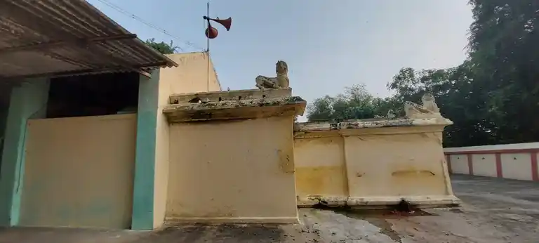 Arulmigu Kanaga Durgaiyamman Temple, Senthamangalam - 631051 அருள்மிகு கனகதுர்கையம்மன் திருக்கோயில், சேந்தமங்களம் - 631051, Ranipet - Ancient Temple Architecture and History Image 4