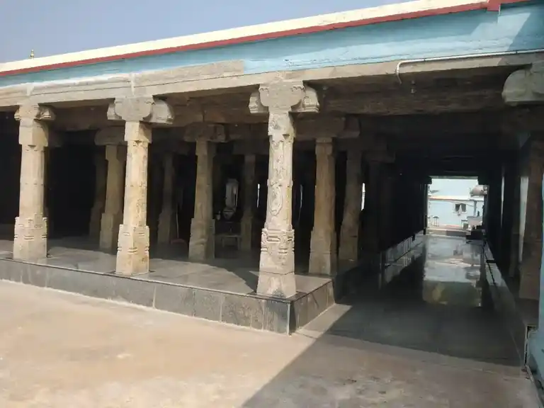 Arulmigu Kanagagiri Velayudhasamy Temple, Sivagiri - 638109 அருள்மிகு கனககிரி வேலாயுதசுவாமி திருக்கோயில், Sivagiri - 638109, Erode - Ancient Temple Architecture and History Image 2