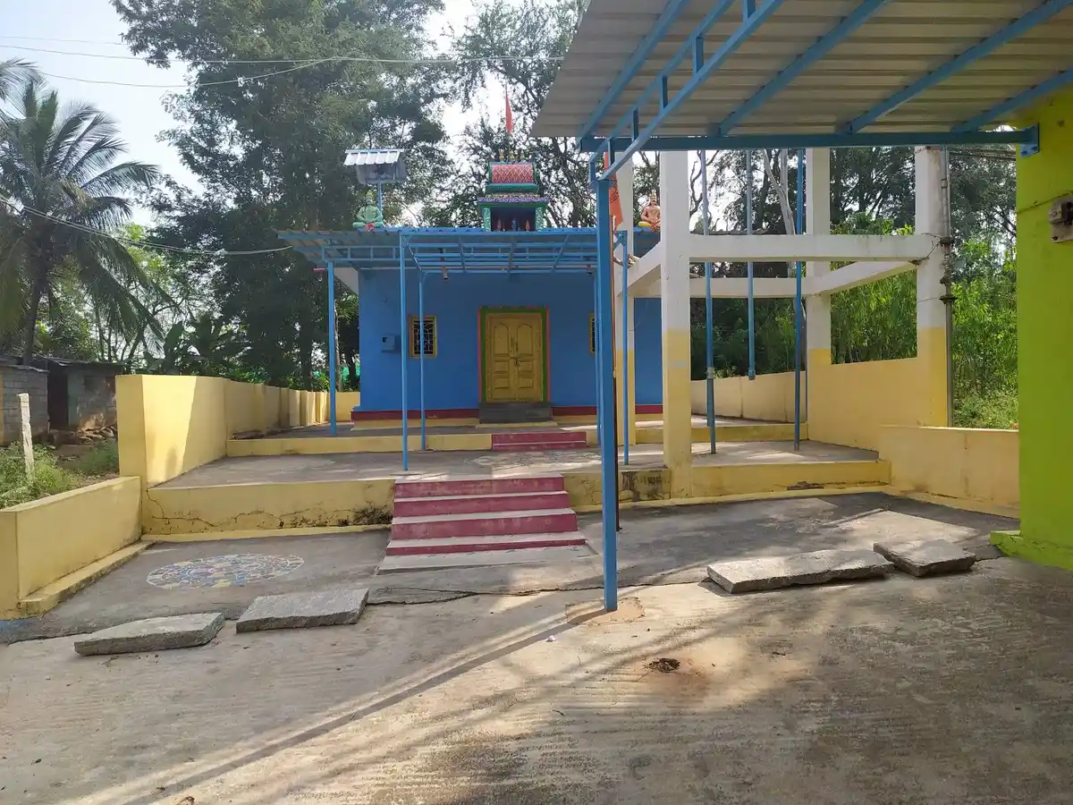 Arulmigu Kanamanapalli Basuveswarar Temple, Kempatti - 635114 அருள்மிகு பசுவேஸ்வரர் திருக்கோயில், Kempatti - 635114, Krishnagiri - Ancient Temple Architecture and History Image 4