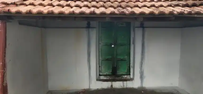 Arulmigu Kanchikuppam Perumal Temple, Pallavanaickenpatty, Pallavanaickenpatty - 636301 அருள்மிகு கஞ்சிக்குப்பம் பெருமாள் திருக்கோயில், Pallavanaickenpatty, Pallavanaickenpatty - 636301, Namakkal - Ancient Temple Architecture and History Image 8