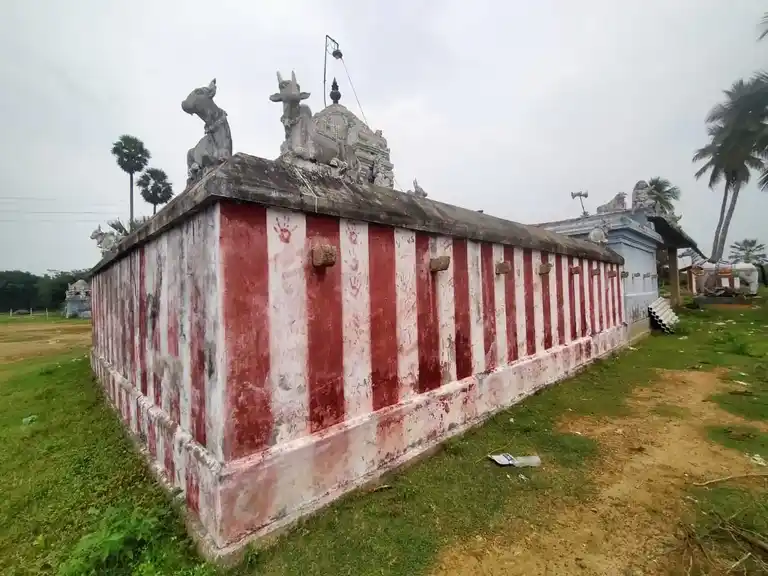 Arulmigu Kandaperumal Ayyanar Temple, Poonapur - 614904 அருள்மிகு கண்டபெருமாள் அய்யனார் திருக்கோயில், Poonapur - 614904, Thanjavur - Ancient Temple Architecture and History Image 5