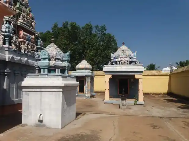 Arulmigu Kandeeswarar Temple, Sembanoor - 630313