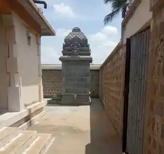 Arulmigu Kangaparameshwari Amman Temple, Moongilpalyam, Moongilpalyam - 638056 அருள்மிகு கங்காபரமேஸ்வரியம்மன் திருக்கோயில், Moongilpalyam, மூங்கில்பாளையம் - 638056, Erode - Ancient Temple Architecture and History Image 9
