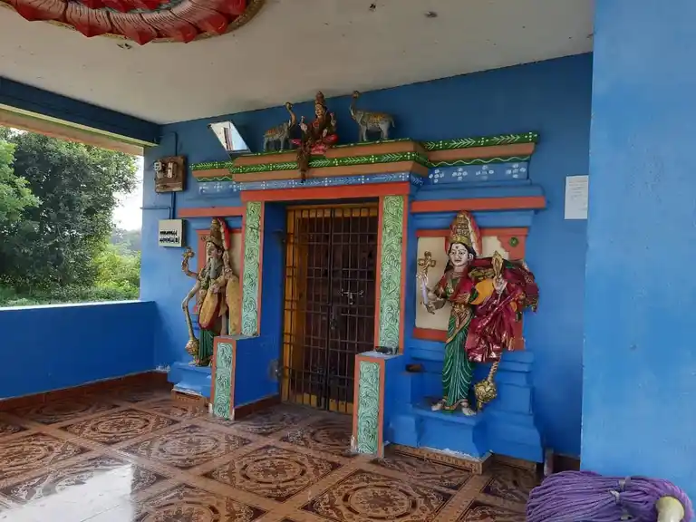 Arulmigu Kaniamman Temple, End Of The Village, Pondavakkam - 602026 அருள்மிகு காணியம்மன் திருக்கோயில், End Of The Village, Pondavakkam - 602026, Tiruvallur - Ancient Temple Architecture and History Image 3