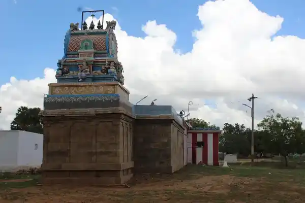 Arulmigu Kankoduthaamman Temple, Middle Of The Street, Keelanatham - 627353 அருள்மிகு கண் கொடுத்த அம்மன் திருக்கோயில், Middle Of The Street, Keelanatham - 627353, Tirunelveli - Ancient Temple Architecture and History Image 3