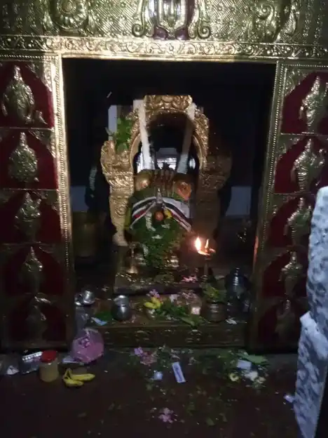 Arulmigu Kannadiaperumal Temple, Varthamana Nathi Dam, Palani - 624601 அருள்மிகு கண்ணாடிப்பெருமாள் கோயில், வர்த்தமான நதி அணை, Palani - 624601, Dindigul - Ancient Temple Architecture and History Image 7