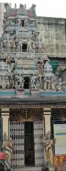 Arulmigu Kannadiya Veerapathiraswamy Temple, Near Nehru Alala Sundara Vinayagar Koil, Madurai - 625001 அருள்மிகு கண்ணடிய வீரபத்திரசாமி திருக்கோயில், Near Nehru Alala Sundara Vinayagar Koil, Madurai - 625001, Madurai - Ancient Temple Architecture and History Image 2