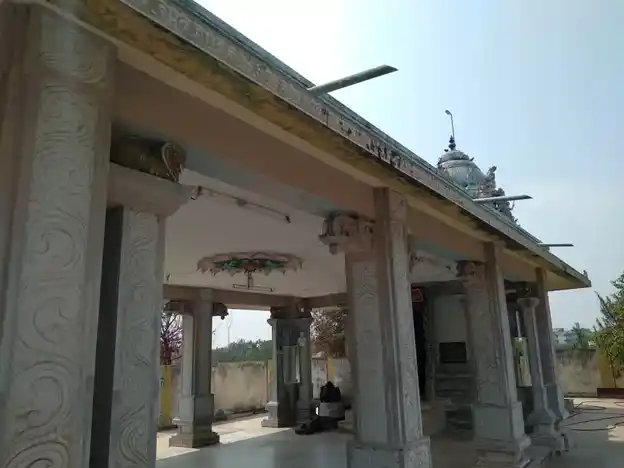Arulmigu Kannammal Nilavalamudaiya Ayyanar Temple, Karur - 622204 அருள்மிகு கண்ணம்மாள் நிலவளமுடைய அய்யனார் ஆலயம், Karur - 622204, Pudukkottai - Ancient Temple Architecture and History Image 7
