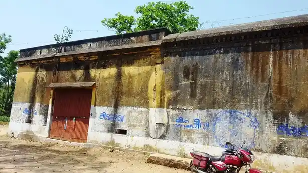 Arulmigu Kannayiramudayar Temple, Gurumanakkudi - 609117 அருள்மிகு கண்ணாயிரமுடையார் ஆலயம், Gurumanakkudi - 609117, Mayiladuthurai - Ancient Temple Architecture and History Image 3