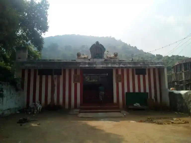 Arulmigu Kanni Kovil & Veera Anjaneyar Temple, Salavanpet - 632001