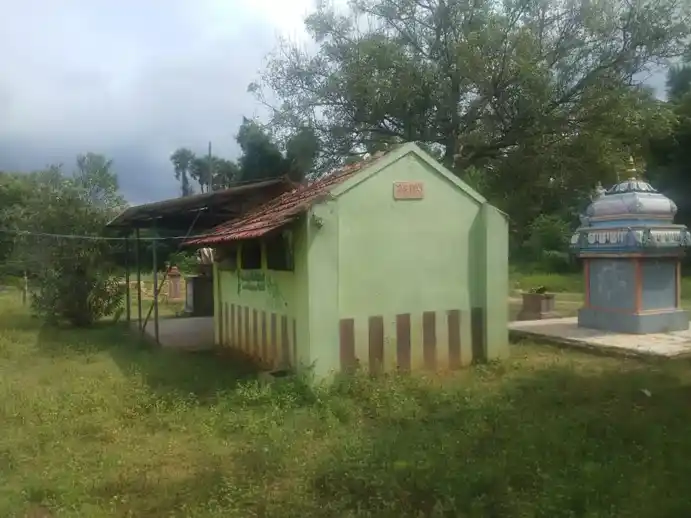 Arulmigu Kanniamman Temple, Inside The Village, Valasaivettikadu - 602001