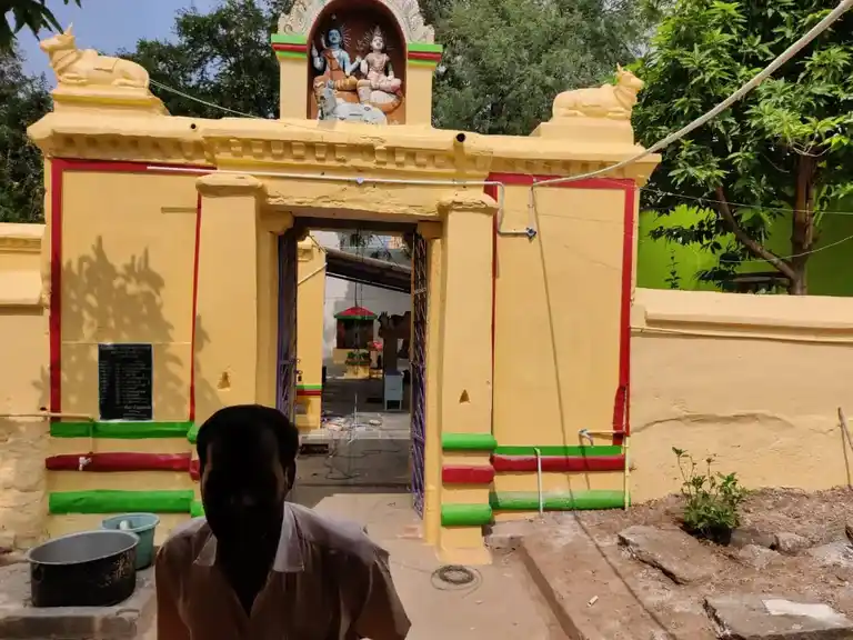 Arulmigu Kanniga Parameshwariyamman Temple, Near Vasavi Mahal, Palacode - 636808