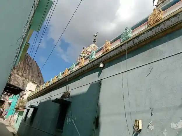 Arulmigu Kanniga Parameswari Temple, Pazhiyapettai, Krishnagiri - 635001 அருள்மிகு கன்னிகாபரமேஸ்வரியம்மன் திருக்கோயில், Pazhiyapettai, Krishnagiri - 635001, Krishnagiri - Ancient Temple Architecture and History Image 3