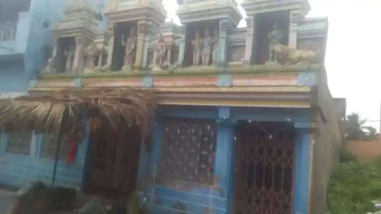 Arulmigu Kannigaparameshwari Temple, Belagondapalli - 635114 அருள்மிகு கன்னிகாபரமேஸ்வரி திருக்கோயில், பெலகொன்டபள்ளி - 635114, Krishnagiri - Ancient Temple Architecture and History Image 4