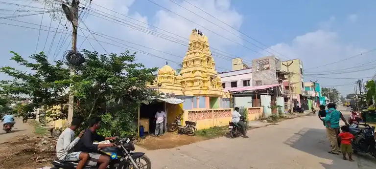 Arulmigu Kannigaparameshwari Temple, Walajah - 632513
