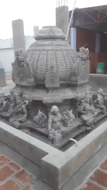 Arulmigu Kannigaparameswari Amman Temple, Vadakarai, Periyakulam - 625601 அருள்மிகு கன்னிகா பரமேஸ்வரி அம்மன் திருக்கோயில், வடகரை, பெரியகுளம் - 625601, Theni - Ancient Temple Architecture and History Image 2