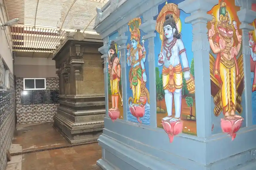 Arulmigu Kannigaparameswari Temple, Kumbakonam - 612001 அருள்மிகு கன்னிகாபரமேஸ்வரிஅம்மன் திருக்கோயில், Kumbakonam - 612001, Thanjavur - Ancient Temple Architecture and History Image 4