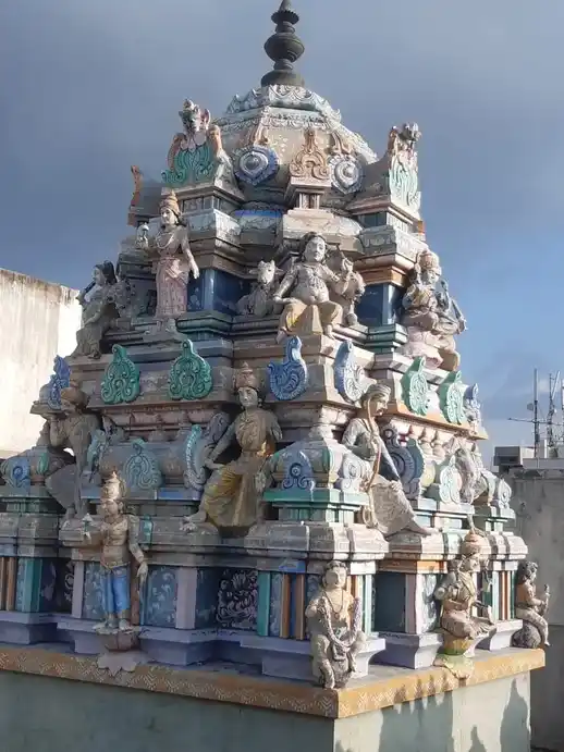 Arulmigu Kannika Parameshwari Temple, Bhavani - 638301 அருள்மிகு கன்னிகாபரமேஸ்வரி அம்மன் திருக்கோயில், Bhavani - 638301, Erode - Ancient Temple Architecture and History Image 4