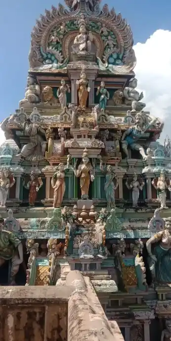 Arulmigu Kannika Parameswariamman Temple, Pazhiyapettai, Attur - 636141 அருள்மிகு கன்னிகா பரமேஸ்வரியம்மன் திருக்கோயில், பழையபேட்டை, ஆத்தூர் - 636141, Salem - Ancient Temple Architecture and History Image 4