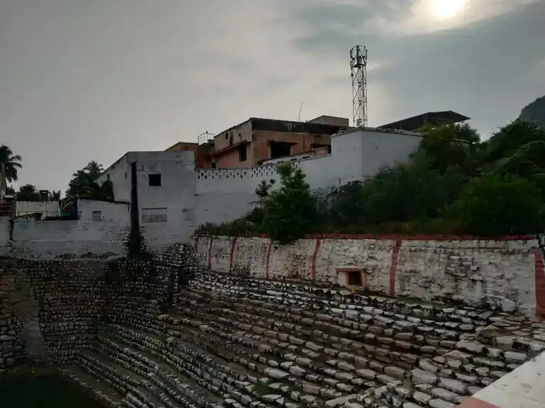 Arulmigu Kannika Parameswariamman Temple, Sankari - 637301 அருள்மிகு கன்னிகாபரமேஸ்வரியம்மன் திருக்கோயில், சங்ககிரி - 637301, Salem - Ancient Temple Architecture and History Image 2
