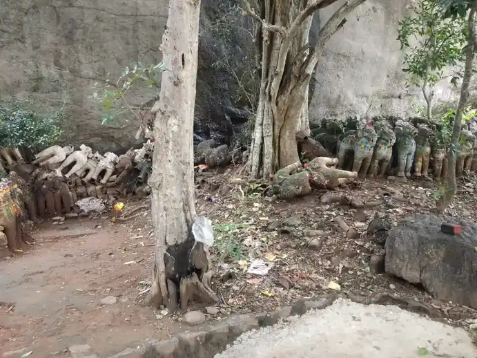 Arulmigu Kannikovil, Kannigapuram - 632517 அருள்மிகு கன்னிக்கோயில்,, கன்னிகாபுரம் - 632517, Ranipet - Ancient Temple Architecture and History Image 3