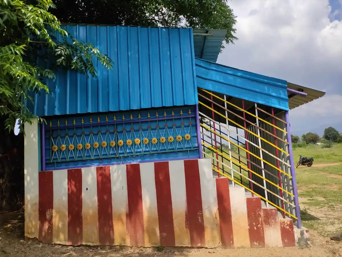 Arulmigu Kannimaar Temple, Avarampatti - 624219 அருள்மிகு கன்னிமார் திருக்கோயில், Avarampatti - 624219, Dindigul - Ancient Temple Architecture and History Image 3