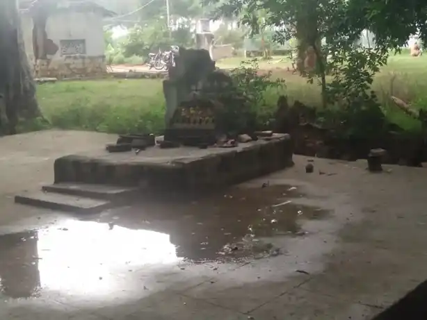 Arulmigu Kannimaar Temple, Chellamuthuanpatty - 624801 அருள்மிகு கன்னிமார் திருக்கோயில், Chellamuthuanpatty - 624801, Dindigul - Ancient Temple Architecture and History Image 3