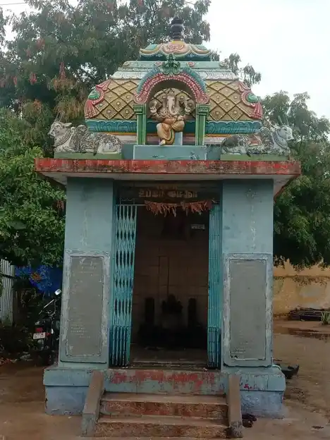 Arulmigu Kannimaar Temple, Gurunathanayakanur - 624622 அருள்மிகு கன்னிமார் திருக்கோயில், Gurunathanayakanur - 624622, Dindigul - Ancient Temple Architecture and History Image 3