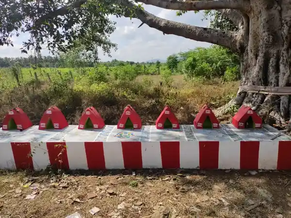 Arulmigu Kannimaar Temple, Kalladipatti - 624201 அருள்மிகு கன்னிமார் திருக்கோயில், Kalladipatti - 624201, Dindigul - Ancient Temple Architecture and History Image 3