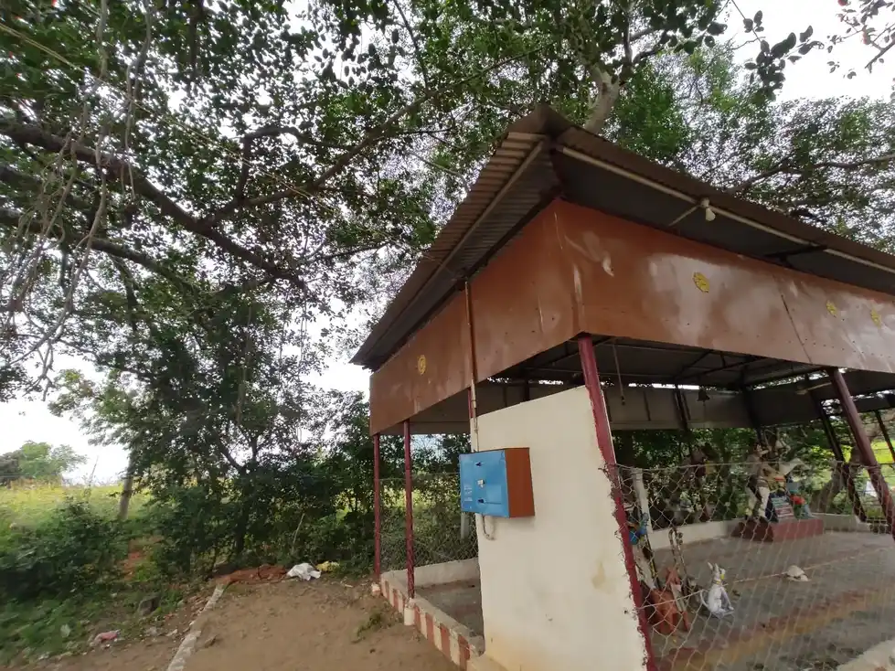 Arulmigu Kannimaar Temple, Kodangidnaickenpatty - 624208 அருள்மிகு கன்னிமார் திருக்கோயில்,  - 624208, Dindigul - Ancient Temple Architecture and History Image 4