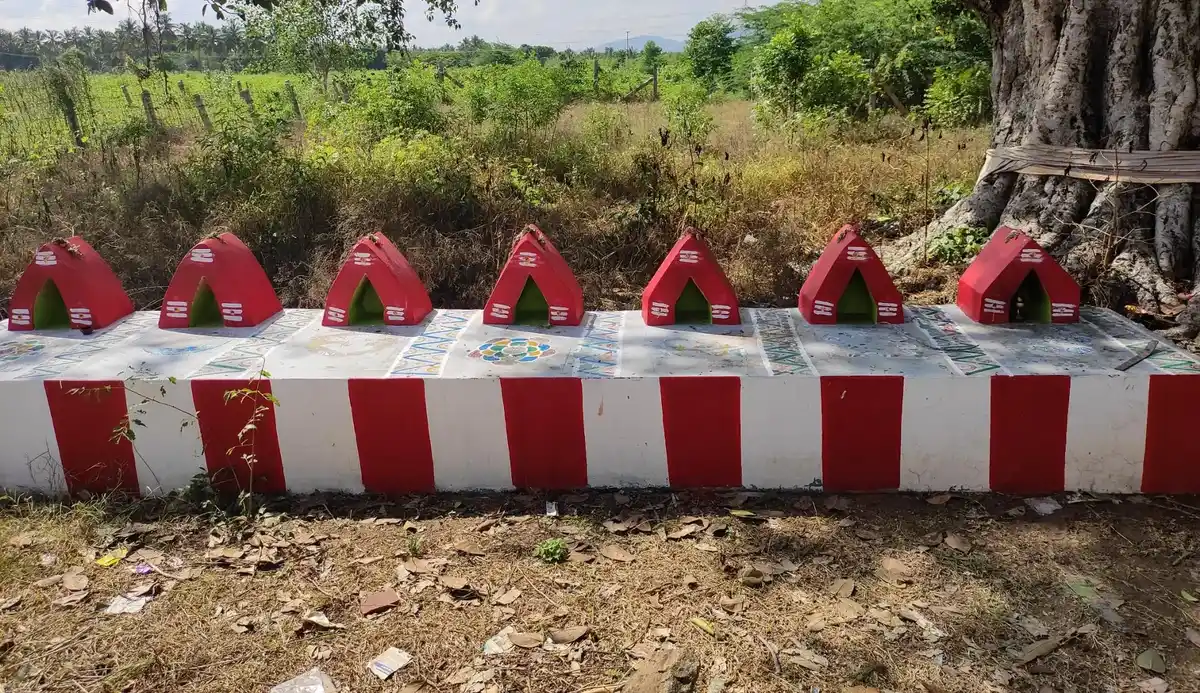 Arulmigu Kannimaar Temple, Pallapatty - 624303 அருள்மிகு கன்னிமார் திருக்கோயில், Pallapatty - 624303, Dindigul - Ancient Temple Architecture and History Image 3