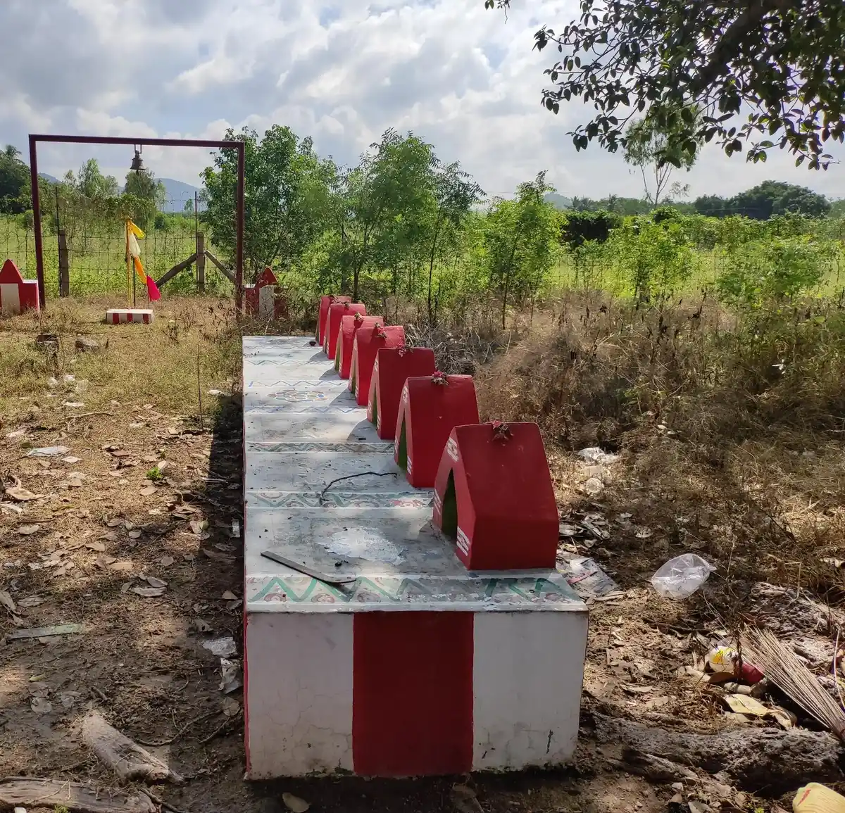 Arulmigu Kannimaar Temple, Pallapatty - 624303 அருள்மிகு கன்னிமார் திருக்கோயில், Pallapatty - 624303, Dindigul - Ancient Temple Architecture and History Image 4