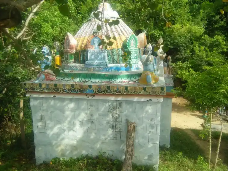 Arulmigu Kannimaar Temple, Saatthampatti - 622402