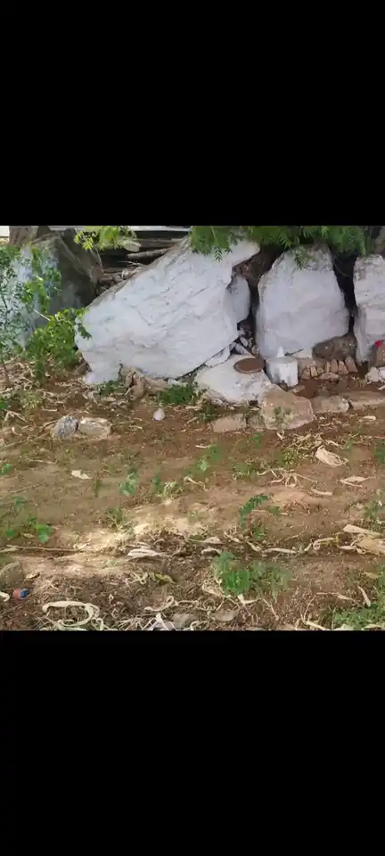 Arulmigu Kannimaar Temple, Veeralaptti - 624614 அருள்மிகு கன்னிமார் கோயில், Veeralaptti - 624614, Dindigul - Ancient Temple Architecture and History Image 4