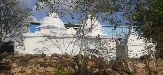 Arulmigu Kannimaar Temple, Venjamangkudalur - 639109 அருள்மிகு கன்னிமார் திருக்கோயில், Venjamangkudalur - 639109, Karur - Ancient Temple Architecture and History Image 2