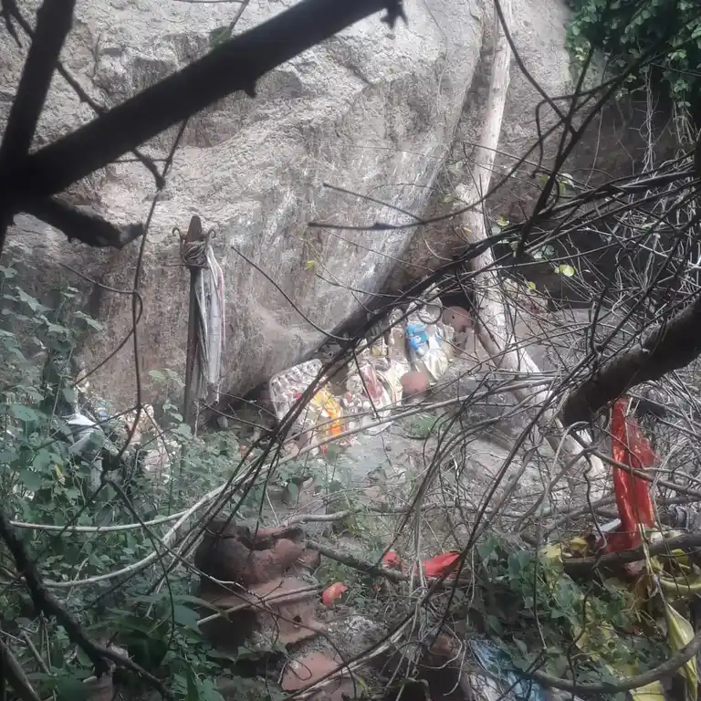 Arulmigu Kannimaarthevathai Temple, Ammanpettai - 622501 அருள்மிகு கன்னிமார்தேவதை திருக்கோயில், Ammanpettai - 622501, Pudukkottai - Ancient Temple Architecture and History Image 2