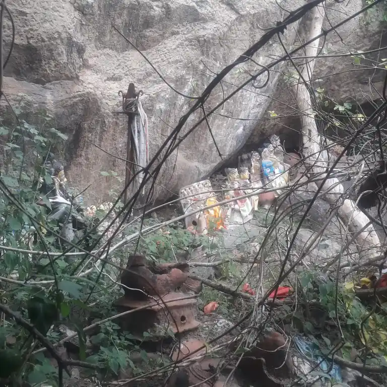 Arulmigu Kannimaarthevathai Temple, Ammanpettai - 622501 அருள்மிகு கன்னிமார்தேவதை திருக்கோயில், Ammanpettai - 622501, Pudukkottai - Ancient Temple Architecture and History Image 3