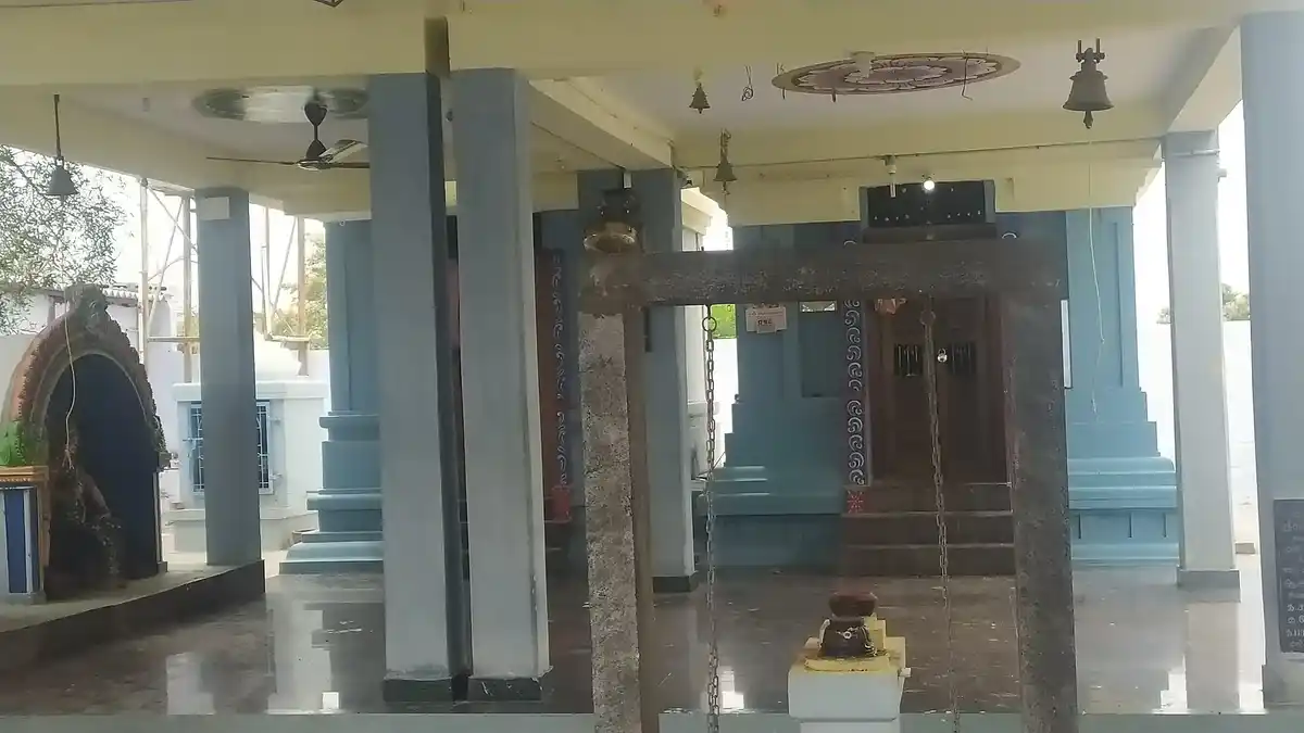 Arulmigu Kannimar Karuppannaswamy Temple, Kathasamypalayam, Kathaswamypalayam - 638106 அருள்மிகு கன்னிமார் கருப்பண்ணசுவாமி திருக்கோயில், Kathaswamypalayam - 638106, Tiruppur - Ancient Temple Architecture and History Image 2