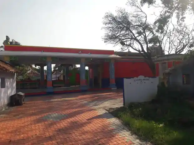 Arulmigu Kannimar Karupurayar Temple, G.Sangampalayam - 642107 அருள்மிகு கன்னிமார் கருப்புராயன் திருக்கோயில், ஜி .சங்கம்பாளையம் - 642107, Coimbatore - Ancient Temple Architecture and History Image 3