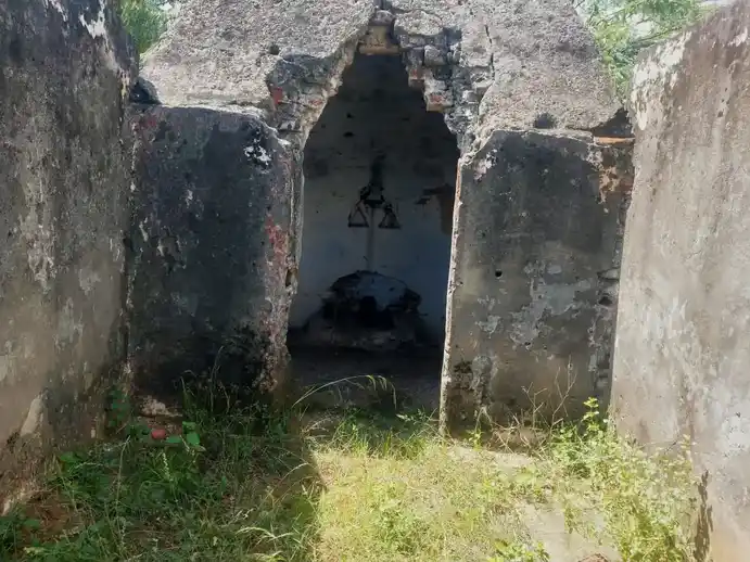 Arulmigu Kannimar Temple, Ayyampalayam - 638052 அருள்மிகு கன்னிமார் திருக்கோயில், அய்யம்பாளையம் - 638052, Erode - Ancient Temple Architecture and History Image 3