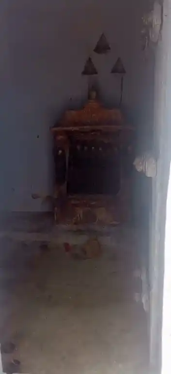 Arulmigu Kannimar Temple, Kampuliyampatti, Chinnamarudur - 638106 அருள்மிகு கன்னிமார் திருக்கோயில், Chinnamarudur - 638106, Tiruppur - Ancient Temple Architecture and History Image 4