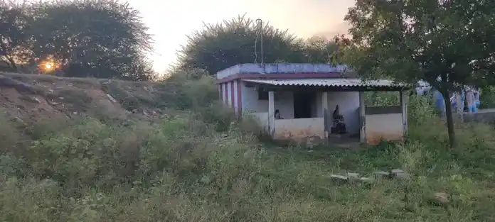 Arulmigu Kannimar Temple, Pilloor - 621313 அருள்மிகு கன்னிமார் திருக்கோயில்,  - 621313, Karur - Ancient Temple Architecture and History Image 2