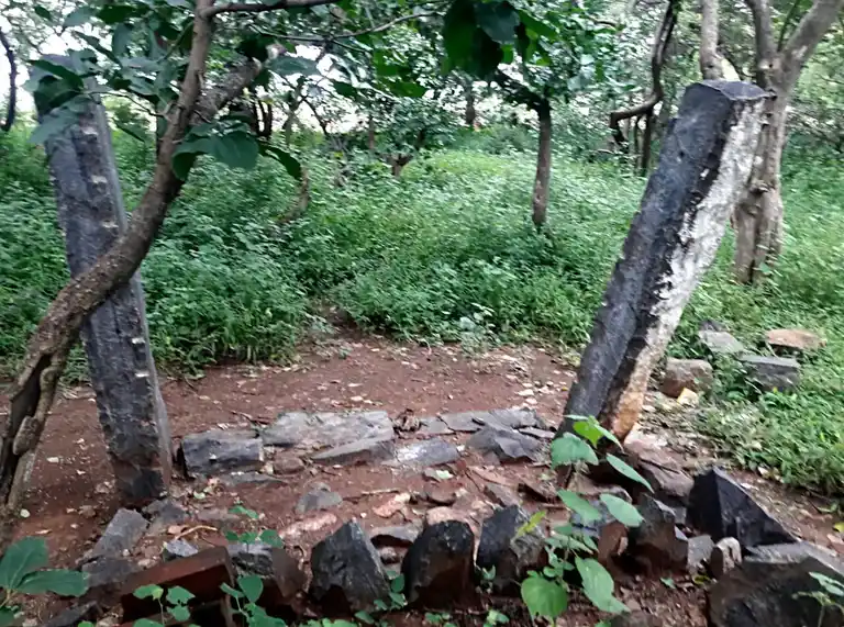 Arulmigu Kannimar Temple, Rajakkapatti - 625503 அருள்மிகு கன்னிமார் திருக்கோயில், Rajakkapatti, Rajakkapatti - 625503, Madurai - Ancient Temple Architecture and History Image 3