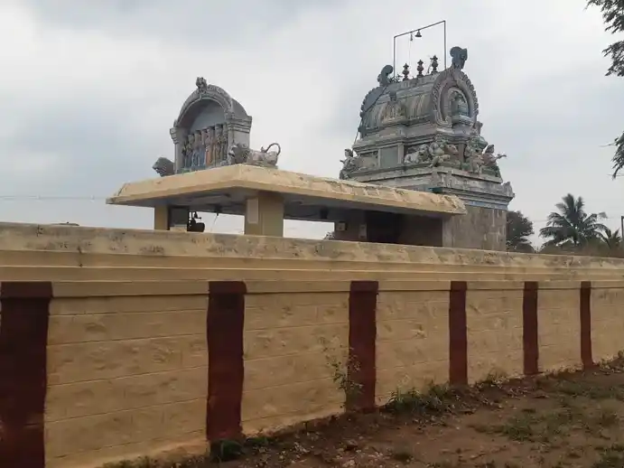 Arulmigu Kannimar Temple, Uppuplayam, Vellakoil - 638111 அருள்மிகு கன்னிமார், கருப்பண்ணசாமி திருக்கோயில், உப்புப்பாளையம், வெள்ளகோவில் - 638111, Tiruppur - Ancient Temple Architecture and History Image 2