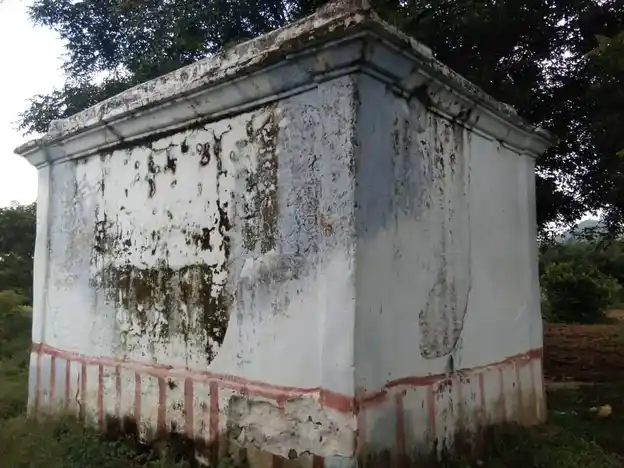 Arulmigu Kannimar Temple, Utthappanayakkanur - 625537 அருள்மிகு கன்னிமார் திருக்கோயில், Utthappanayakkanur - 625537, Madurai - Ancient Temple Architecture and History Image 2