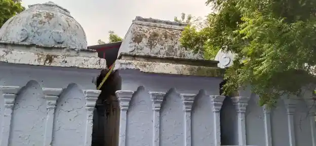 Arulmigu Kannimar Temple, Vaigainalloor - 639120 அருள்மிகு கன்னிமார் திருக்கோயில், Vaigainalloor - 639120, Karur - Ancient Temple Architecture and History Image 3