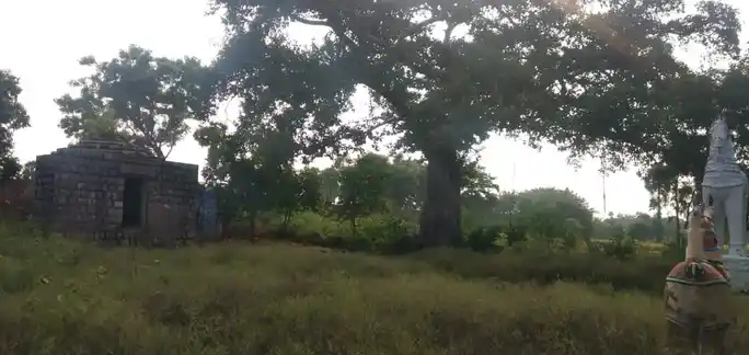 Arulmigu Kannimar Temple, Valvarmangalam - 639001 அருள்மிகு கன்னிமார் திருக்கோயில், Valvarmangalam - 639001, Karur - Ancient Temple Architecture and History Image 3