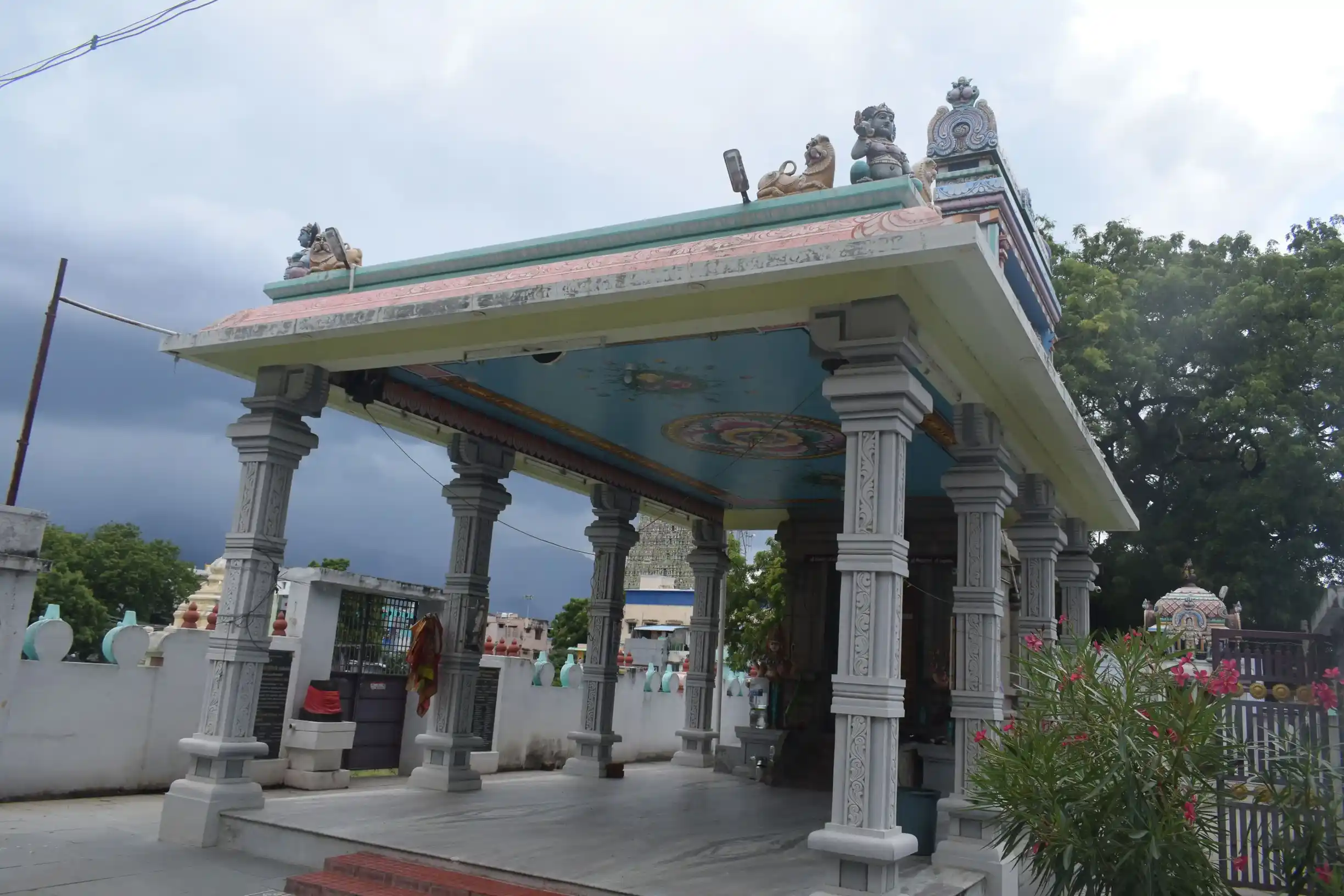 Arulmigu Kannimaramman Temple, Tenkasi - 627811