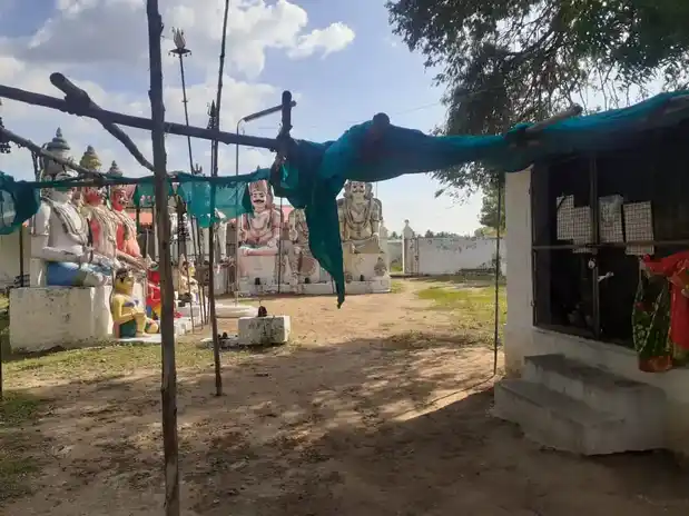 Arulmigu Kannimarsamy Temple, Elumathur - 638104 அருள்மிகு கன்னிமார்சாமி திருக்கோயில், Elumathur - 638104, Erode - Ancient Temple Architecture and History Image 2