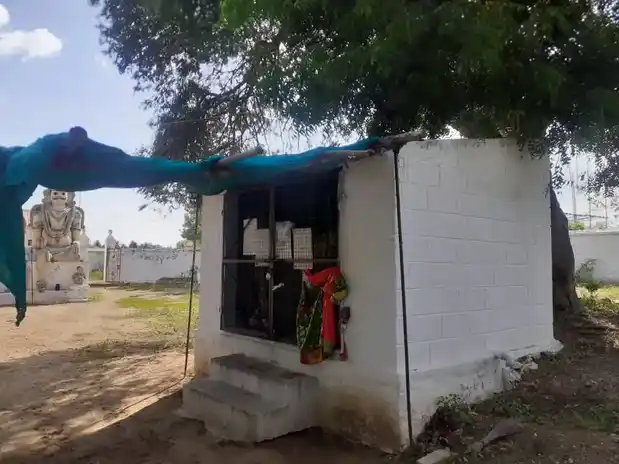 Arulmigu Kannimarsamy Temple, Elumathur - 638104 அருள்மிகு கன்னிமார்சாமி திருக்கோயில், Elumathur - 638104, Erode - Ancient Temple Architecture and History Image 3